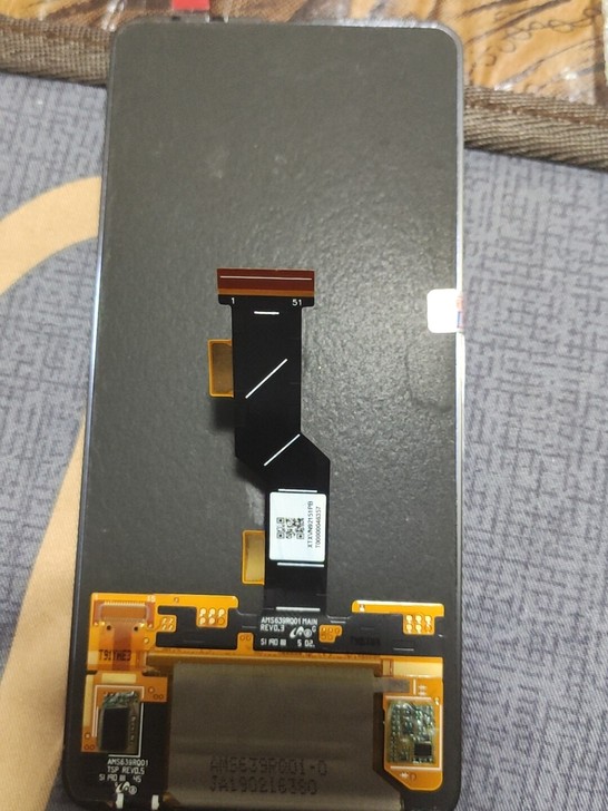 小米mix3原换面屏!需要的私聊!默认顺丰...