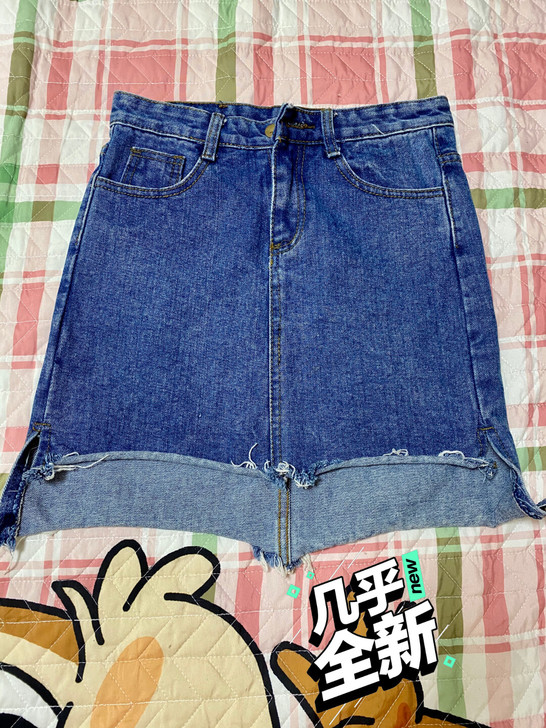 牛仔半包裙 M码 20一条 便宜出 任意俩...