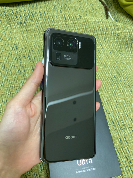 仅激活一个多月小米11ultra 12+2...