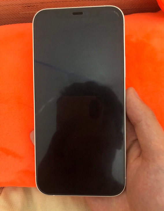 个人一手自用苹果12白色128g