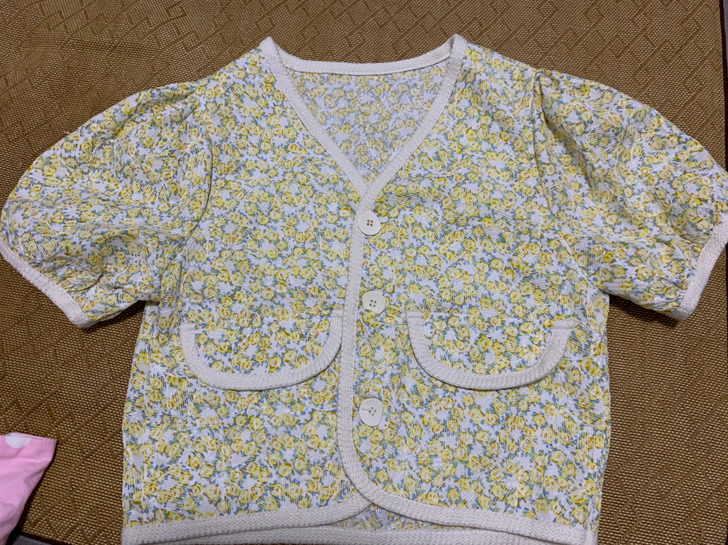 短款泡泡短袖V领衬衫上衣复古法式小众重工刺...