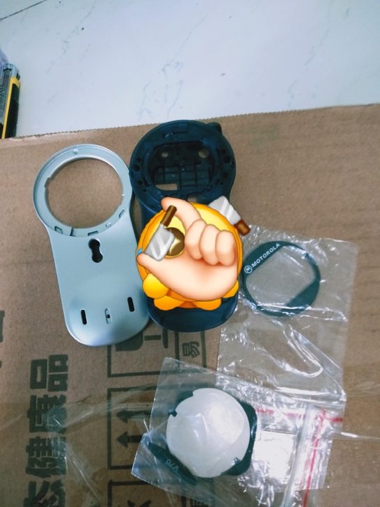 摩托罗拉V70手机外壳，刚找到一套外壳，少...