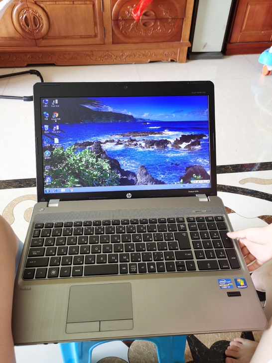 急转因家庭原因不上班了，转 i7惠普电脑笔...