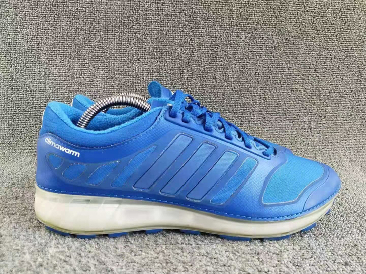 二手正品42码阿迪达斯休闲鞋