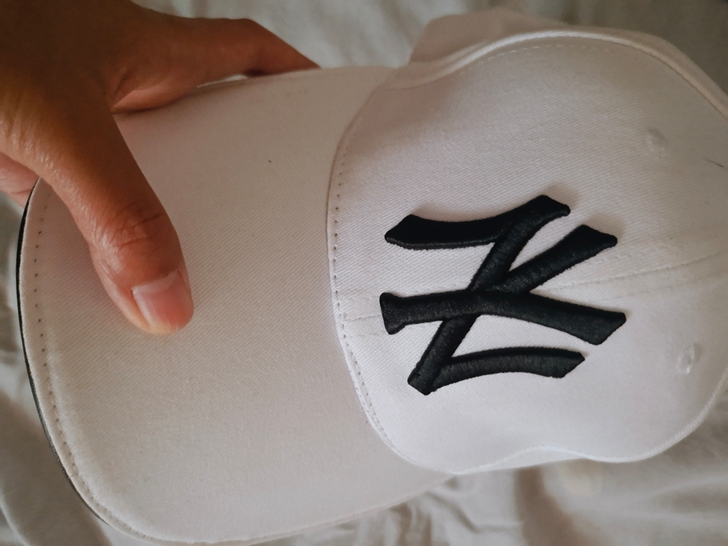 ny.棒球帽，带了一次，不是3－4十块钱的...