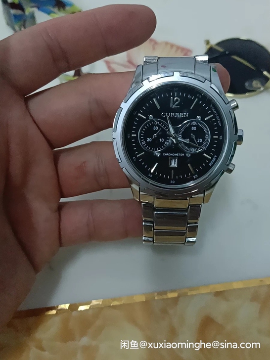 出售电子表一个，几乎全新，几本末带过买的现...