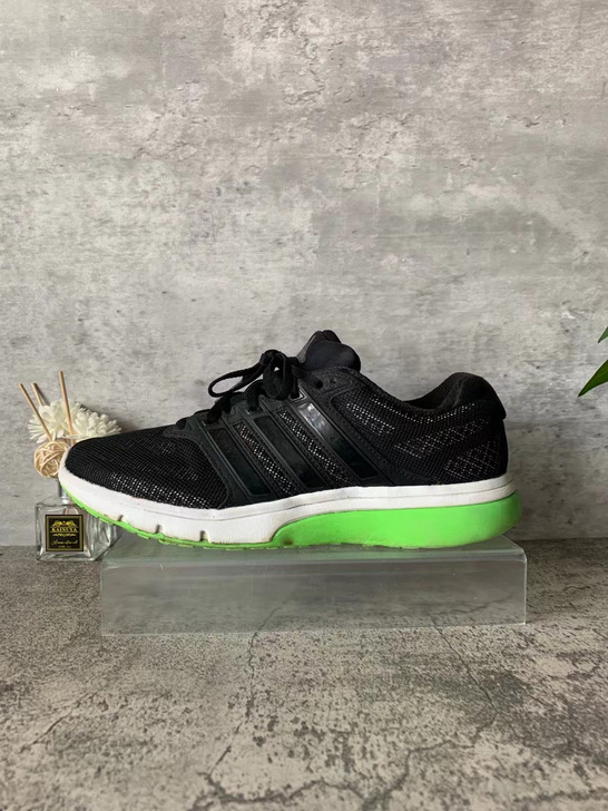 正品43码阿迪达斯休闲鞋跑步鞋