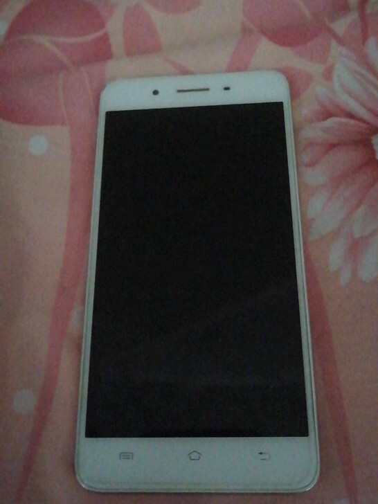 自己用过的手机，闲置不用了，所以低价出售给...