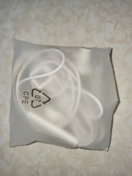 联想原装耳机，可接打电话，全新的闲置转让~...