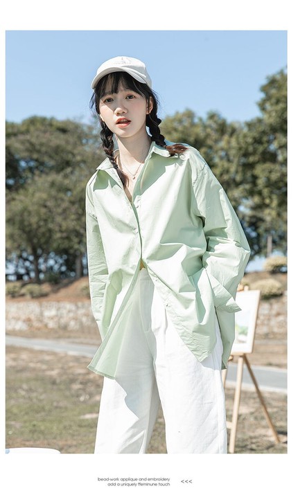 衬衫全新未穿过  室友送了一件类似的 所以...