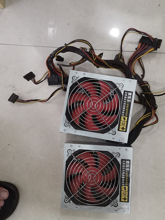 电脑电源坏了，自己换下来的，不起动2个30...