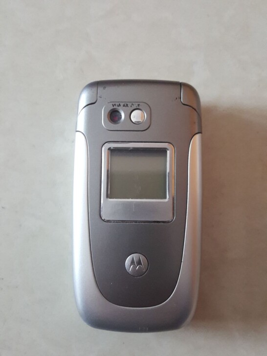 怀旧，摩托罗拉V360手机