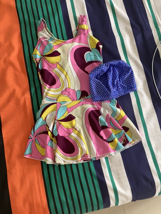 泳帽全新外贸无瑕疵没用高没下过水全新，赠泳...