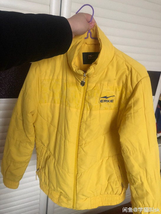 鸿星尔克女士羽绒服m码外套秋冬