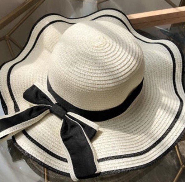 【一件包邮】网红草帽女夏天沙滩海边出游遮阳...