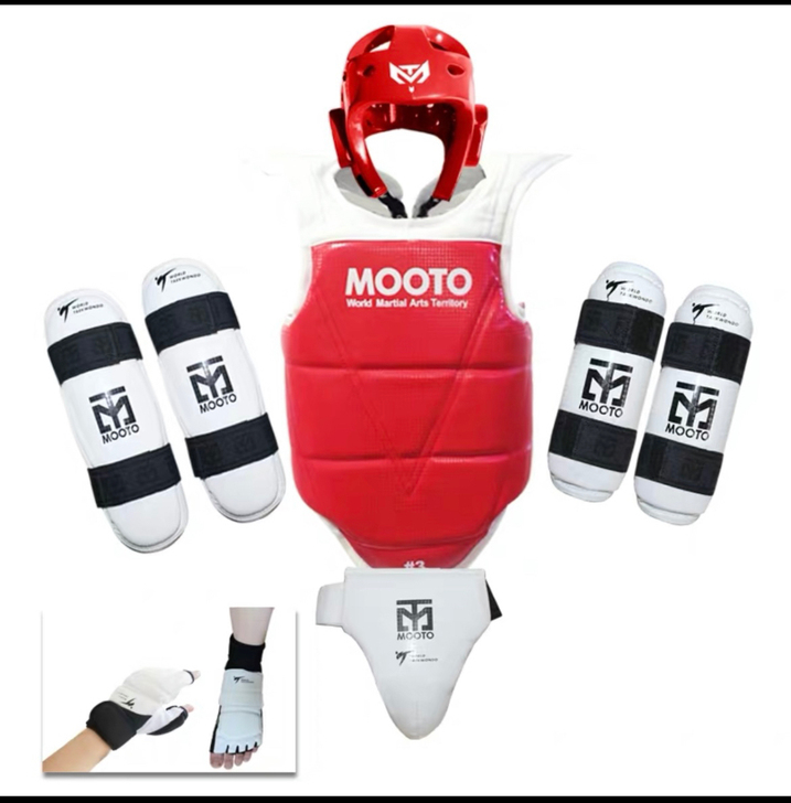 mooto女款跆拳道护具八件套，用了两三次...