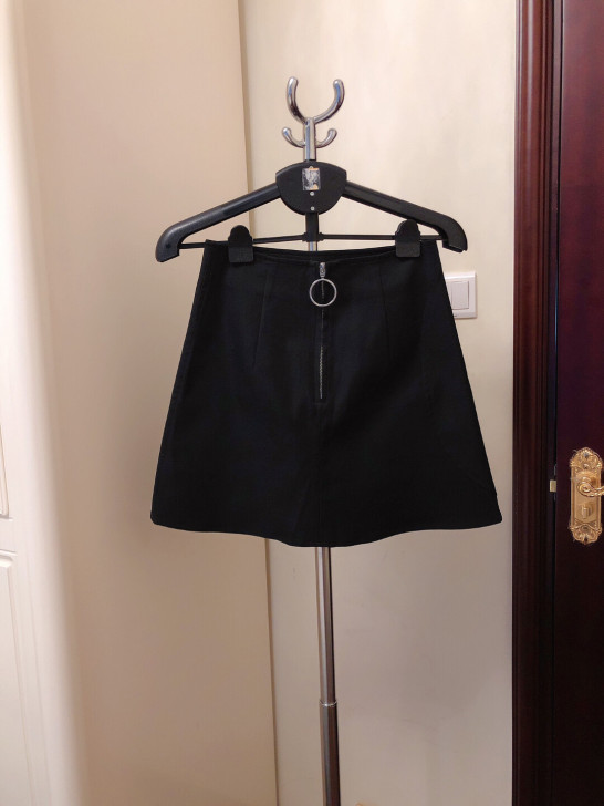 太平niao短裙，大商场柜台样品剪标，由于...