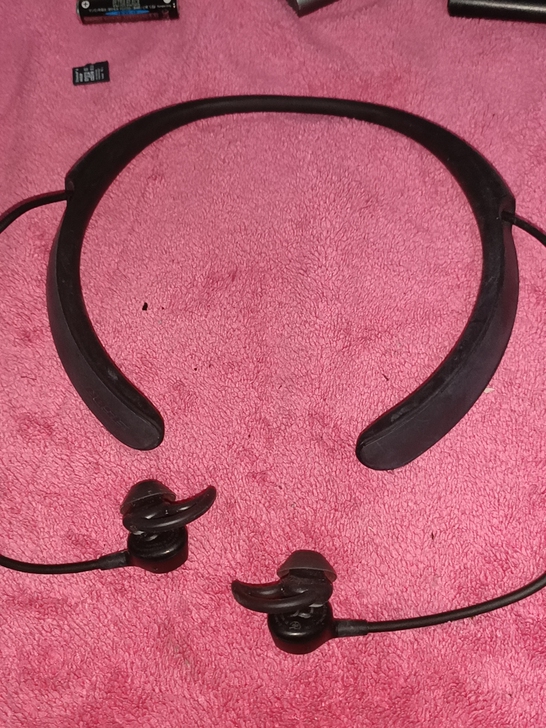 Bose QuietControl30无线...