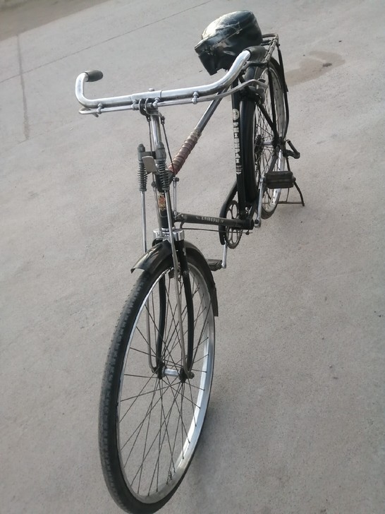 加重飞鸽28大杠自行车，发中铁快运，品相如...