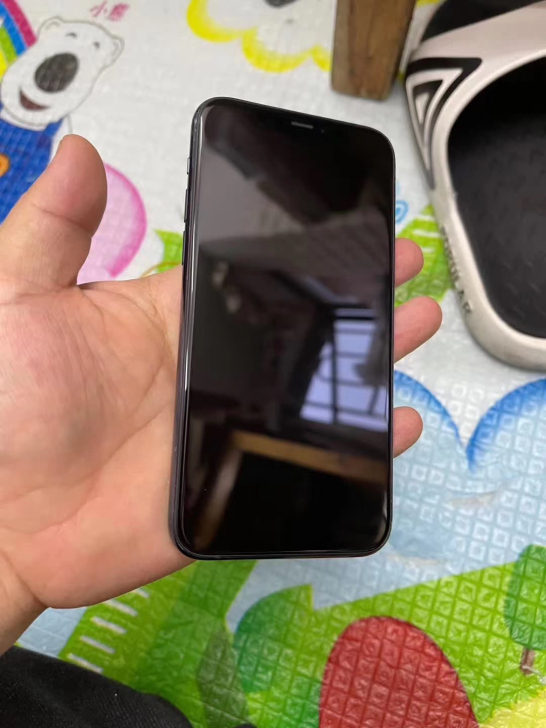 苹果11ProMax国行版256G有面容P...