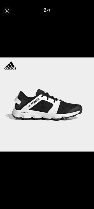 全新Adidas跑鞋