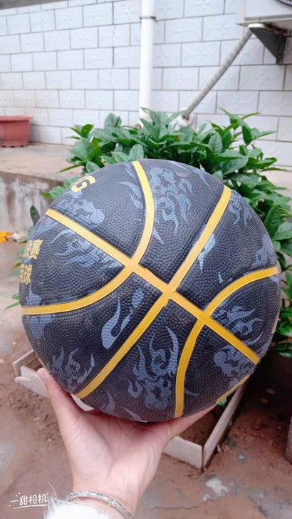 全新，包邮，正品，礼物，李宁篮球五号、七号...