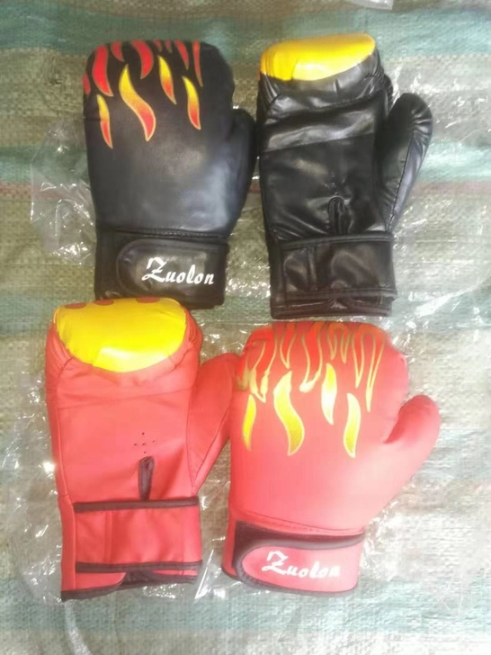 儿童拳套训练拳击手套家用拳套跆拳道格斗搏击...