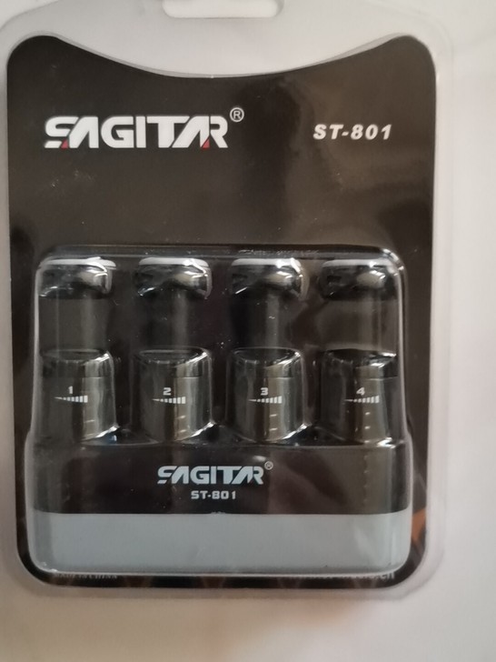 出 全新 手指练习器 握力器，适合玩乐器，...