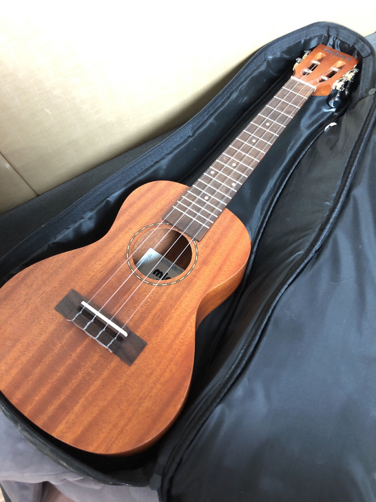 尤克里里 mint 桃花木 基本全新 剧组...