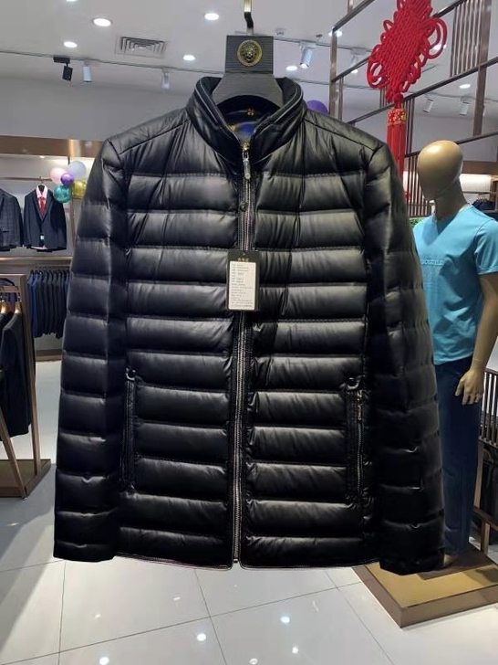 6.18过后的超级福利花花公子皮面羽绒服,...