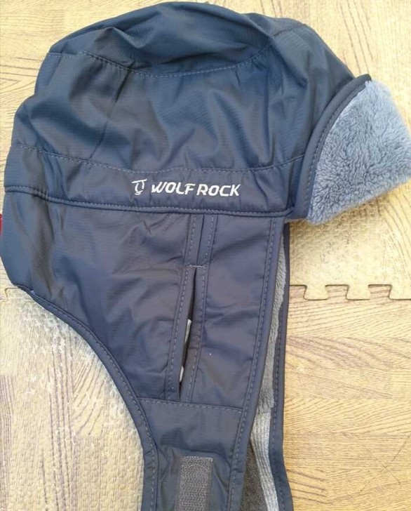 下雪了！宝蓝色保暖利器雷锋帽一个！适合58...