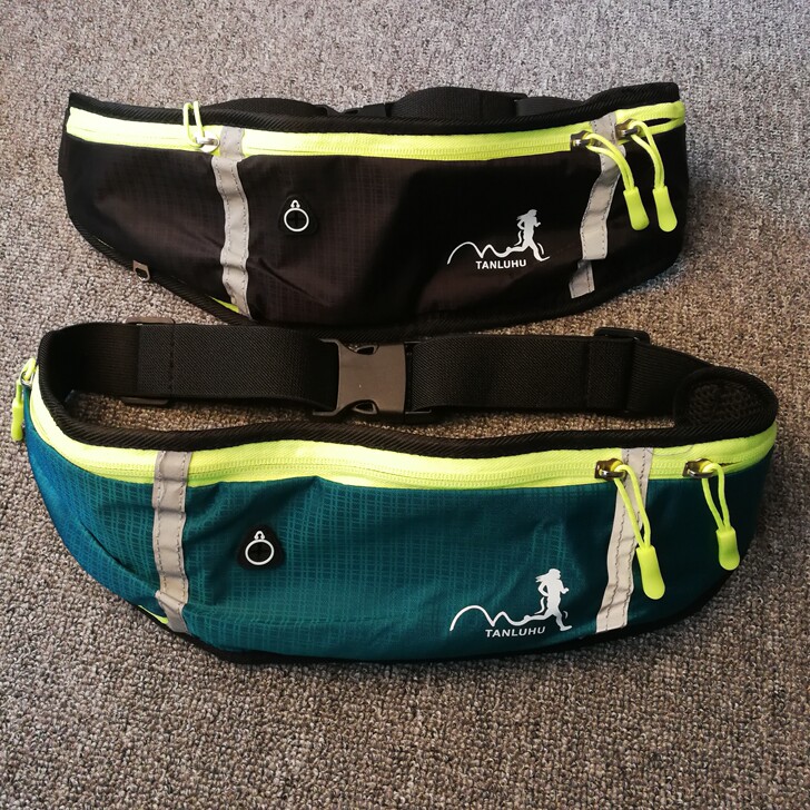 全新 全新未使用腰包