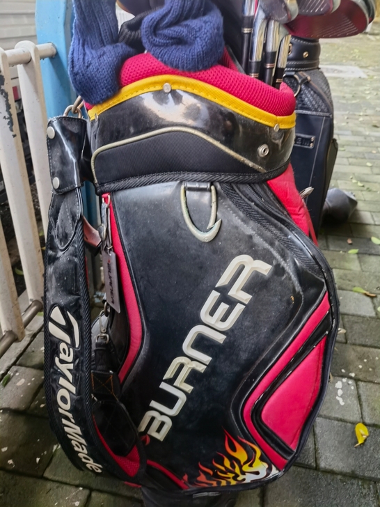 二手高尔夫球杆，100是单杆价格！