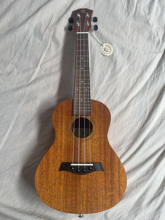 尤克里里 乌克丽丽