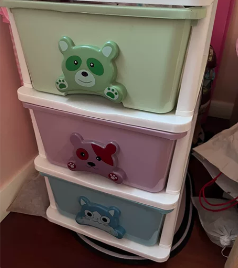 婴儿儿童整理箱收纳箱卡通三层，九成新！限营...