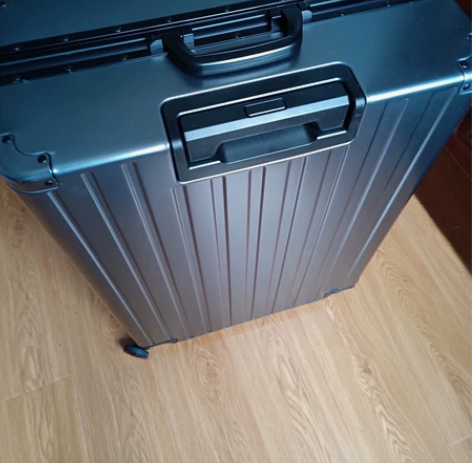 全铝镁合金拉杆行李箱， 万向轮密码箱子，2...