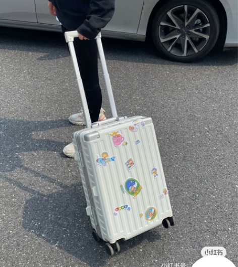 出口日本漫游行李箱复古铝框密码箱万向轮防刮...