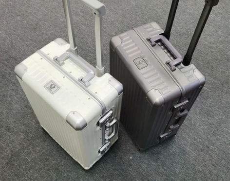 漫游行李箱万向轮铝框20寸拉杆箱防刮耐磨旅...