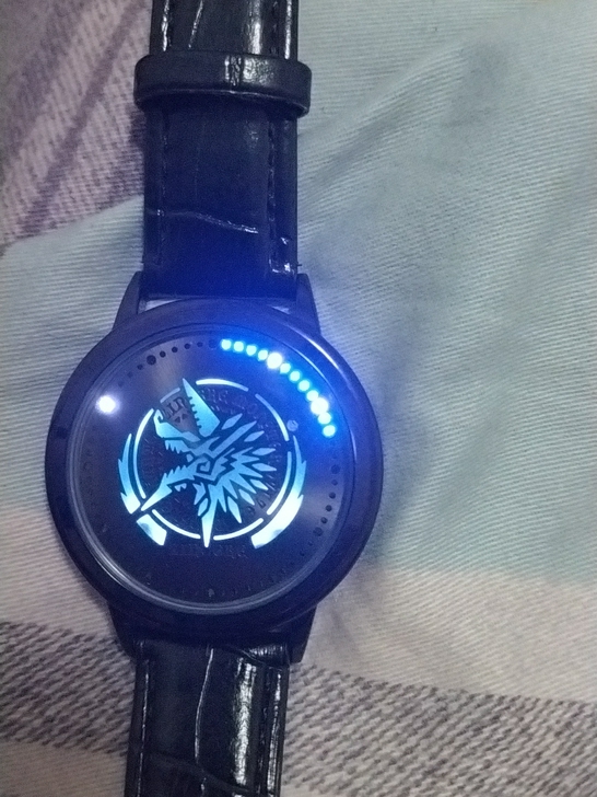 幸运石手表  刚换电池   LED显示时钟...