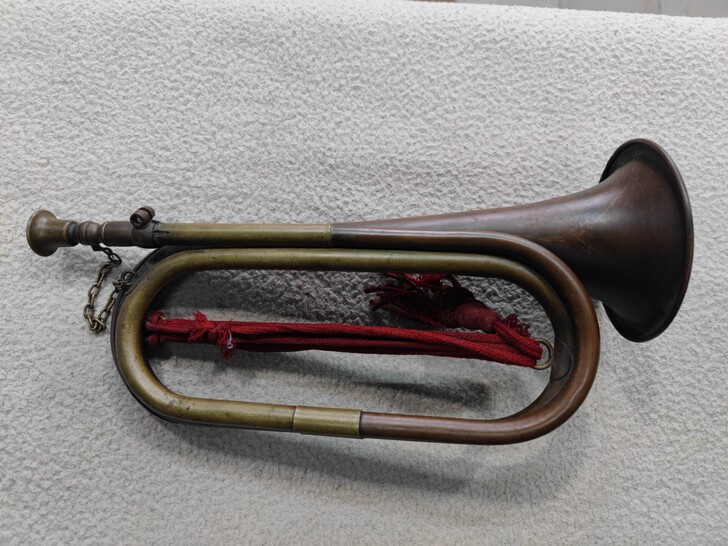 民国军号，品如图 。