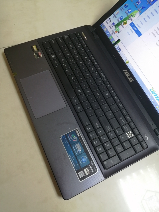 华硕四核15寸可LOL魔兽世界怀旧服笔记本...