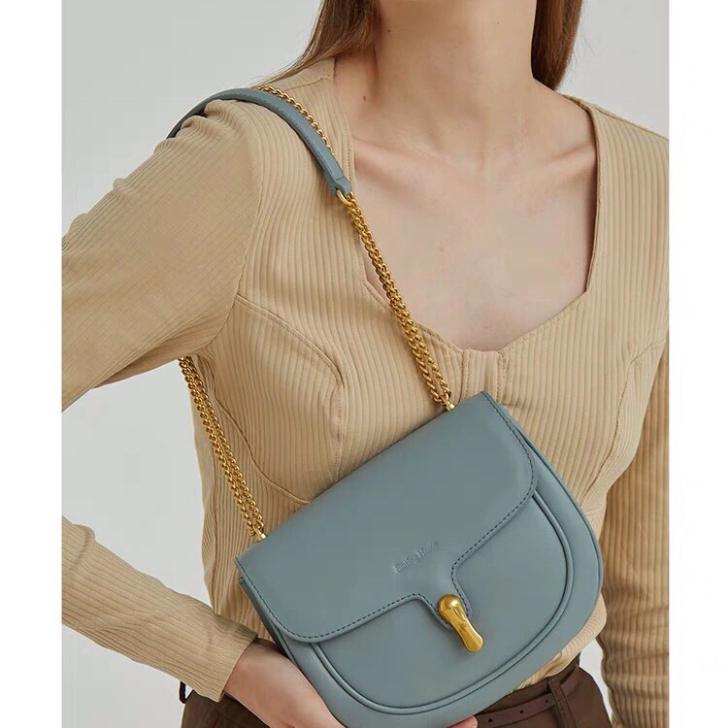 全新法式斜跨包方包