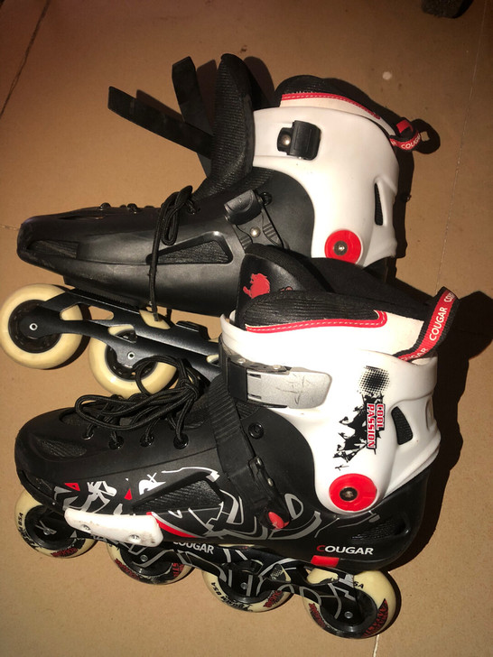 44码溜冰鞋，买来只玩过两次，没时间玩，就...