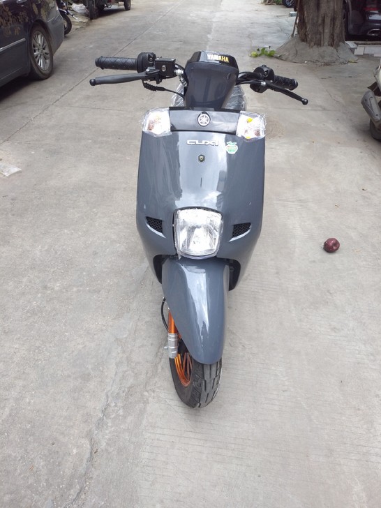 雅马哈酷奇100cc，前个月在车行买的，因...