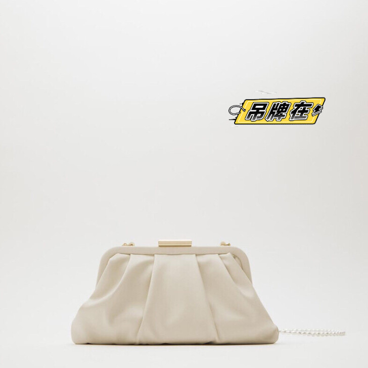 ZARA女包夹子包白色人造珍珠肩带卡扣迷你...