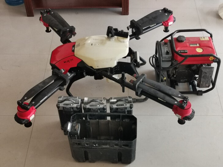 2020款XP现货一台,4块电池200多加...