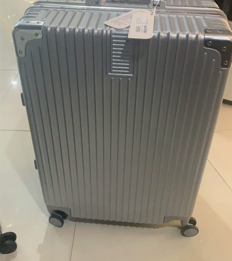 Bruder 布雷德行李箱拉杆箱 出口外贸...