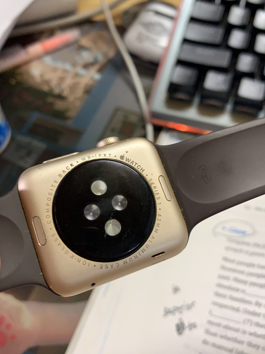 apple watch2代金色s1，42m...