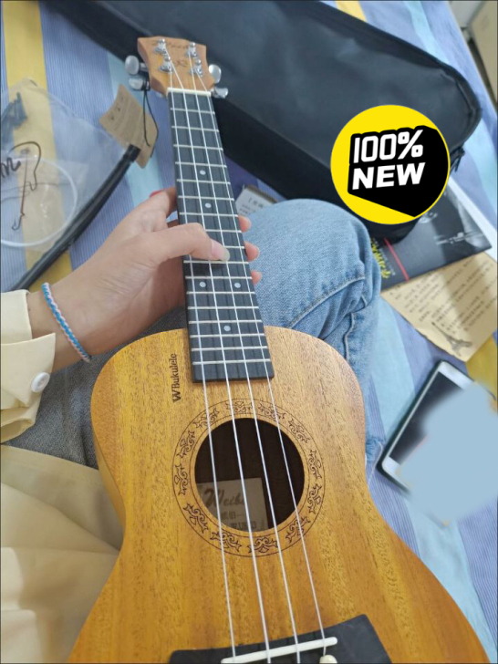 亏本出原价600元尤克里里23寸全新比卡卡...