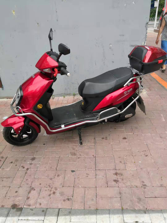 台铃电动车，今年先买的，没骑几个月，延吉同城